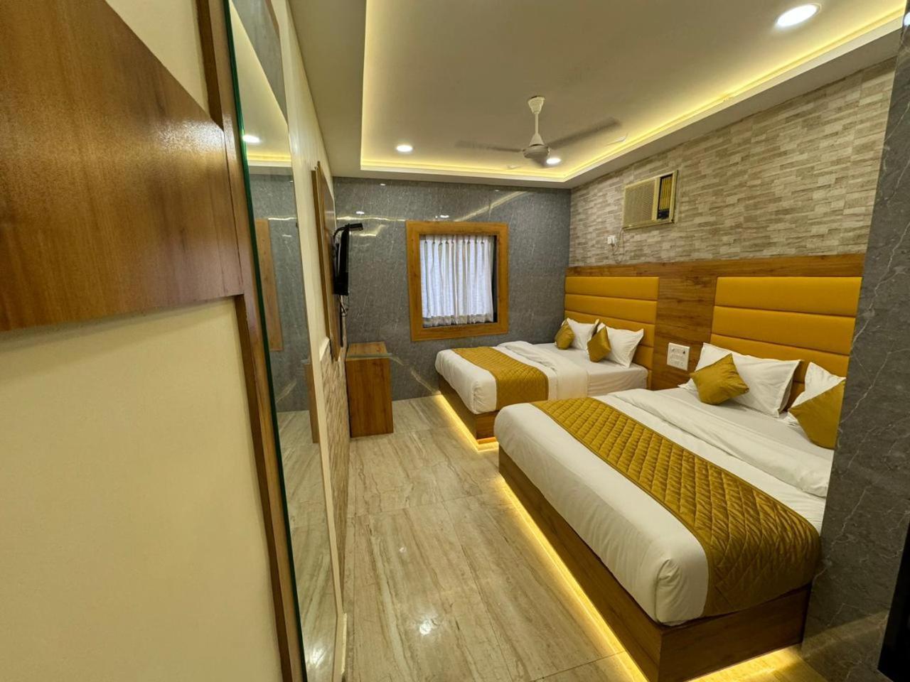 Hotel National - Grant Road Bombaim Exterior foto