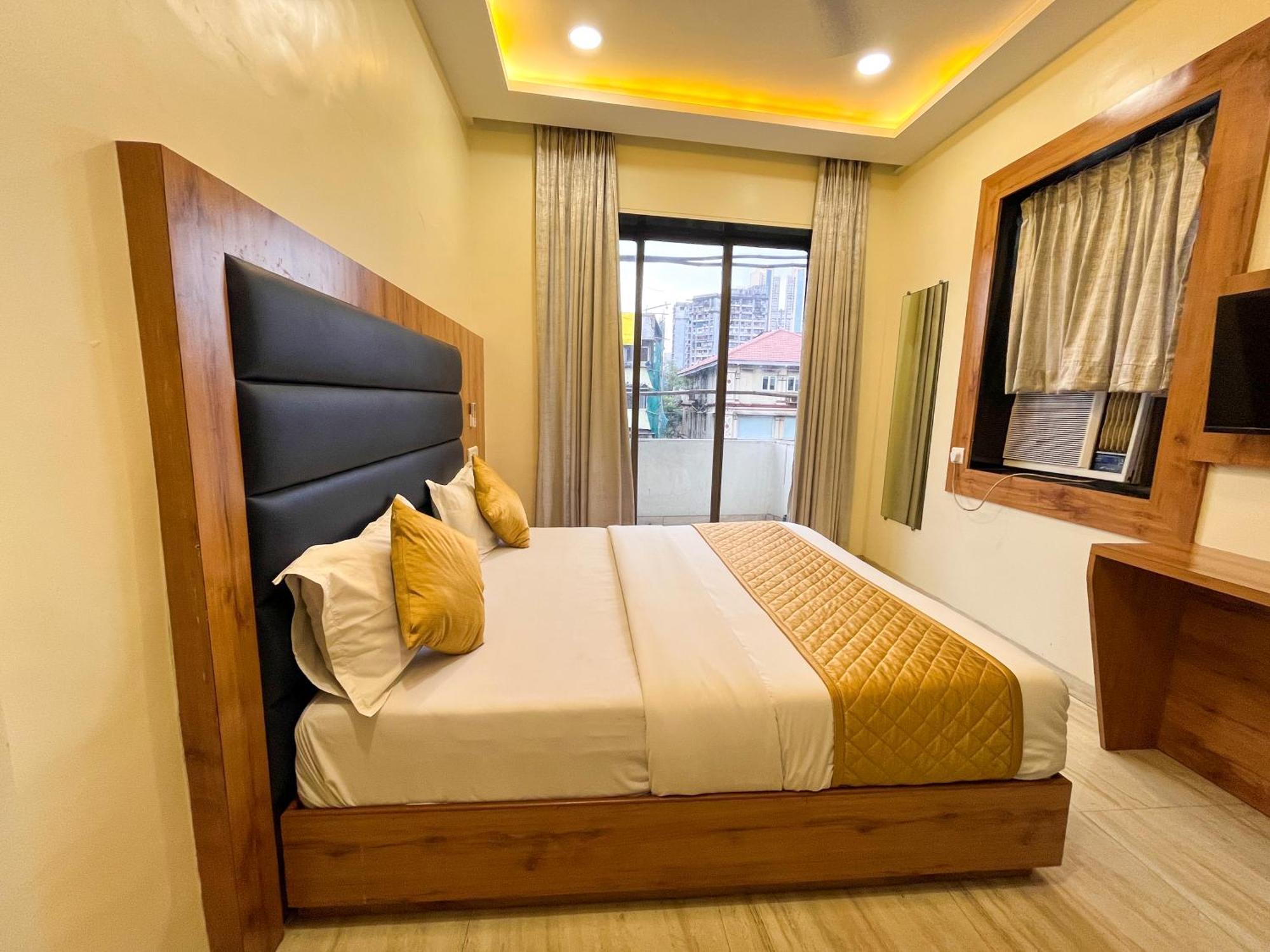 Hotel National - Grant Road Bombaim Exterior foto